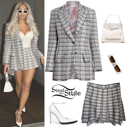 Beyoncé: Check Blazer and Skirt