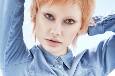 Embracing Pantone's Color of the Year 2024 with Peach Fuzz Hair Color Trends - Bangstyle