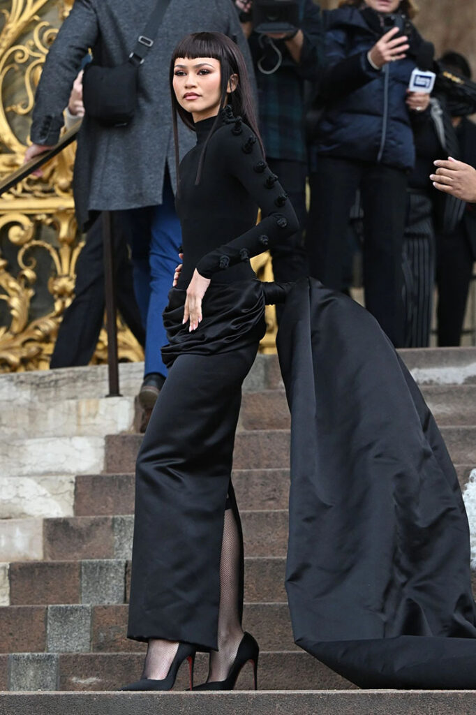 Zendaya Front Row @ Schiaparelli Spring 2024 Haute Couture