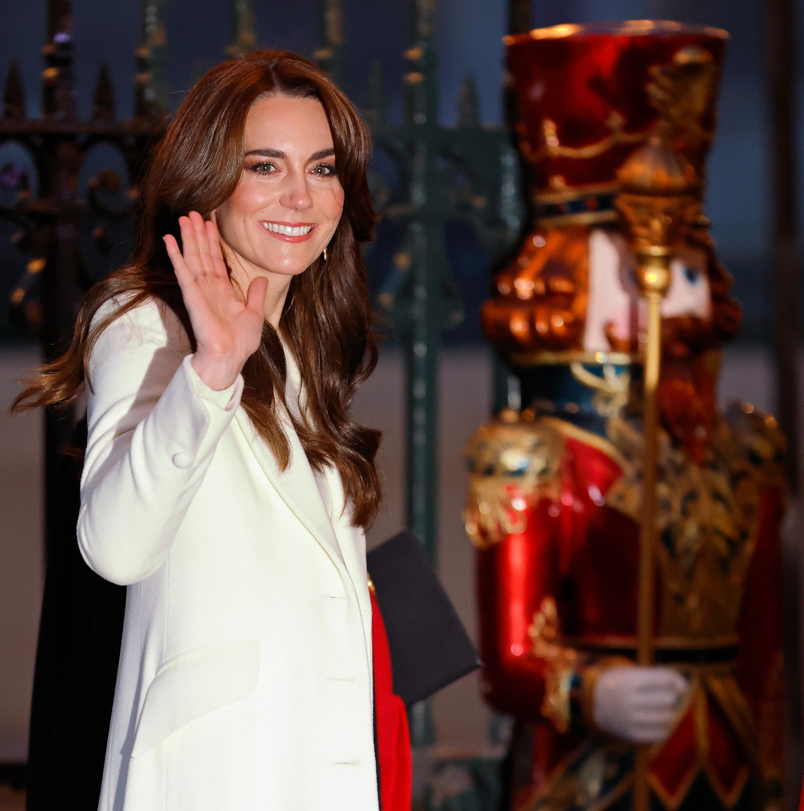 Kate Middleton Attends a Christmas Carol Service