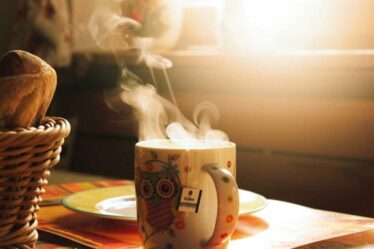 Warm Beverages and Foods to Help You Stay Warm