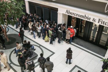 Why Abercrombie & Fitch and American Eagle Are Racing Ahead of the Competition