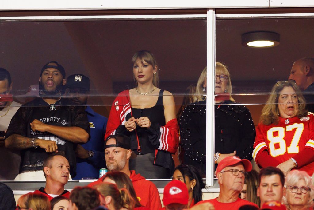 Taylor Swift NFL Looks