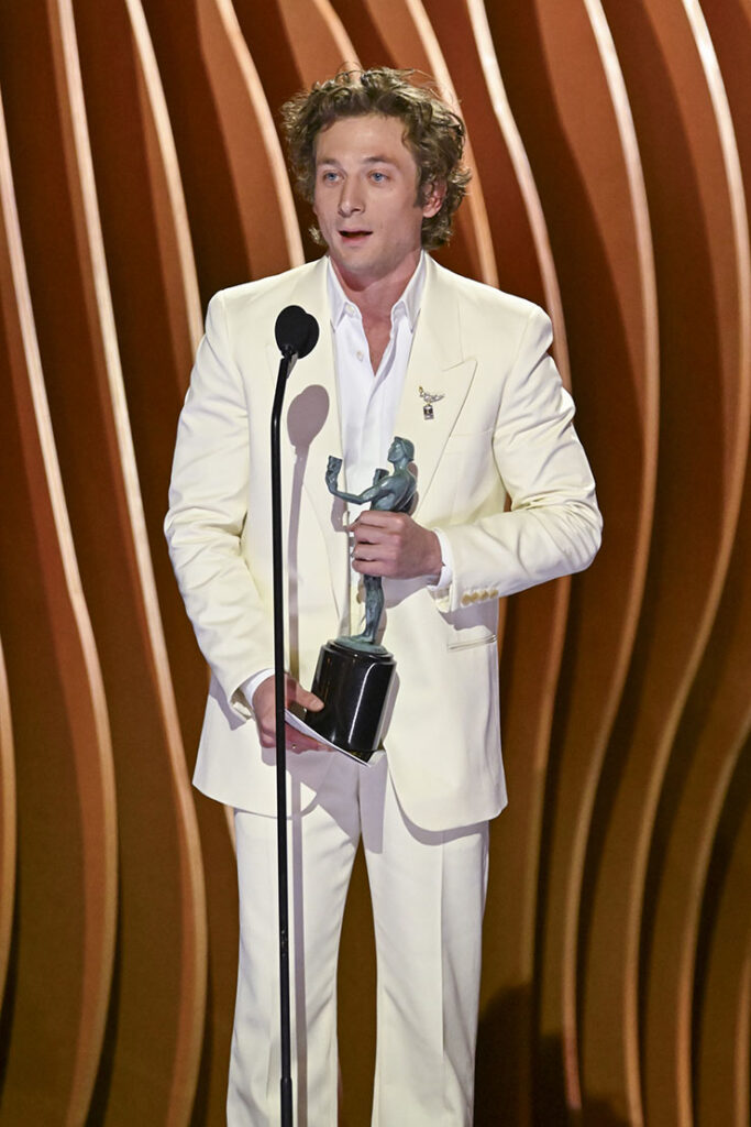 Jeremy Allen White wins Male Actor in a Comedy Series for "The Bear" at the 2024 SAG Awards.