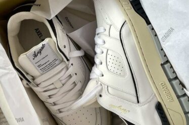 90s Inspired White Leather Sneakers
