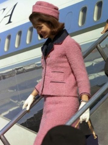Jacqueline kennedy in pink suit by chanel brand history