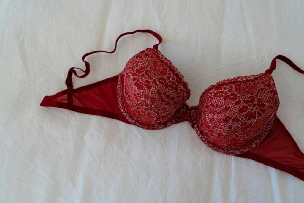 Tips for Buying a Perfect-Fitting Bra Online