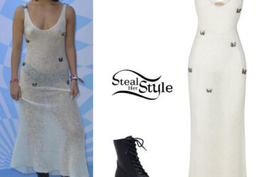 Charli D’Amelio: Crochet Dress, Platform Boots