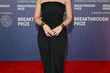 Margot Robbie Wore Rick Owens To The 2024 Breakthrough Prize Ceremony