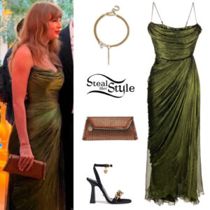 Taylor Swift: Green Dress, Chain Sandals - Fashnfly