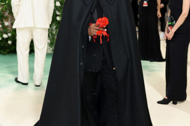 Usher attends The 2024 Met Gala Celebrating "Sleeping Beauties: Reawakening Fashion"