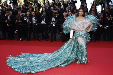 Aishwarya Rai Bachchan Wore Falguni Shane Peacock To The ‘Kinds Of Kindness’ Cannes Film Festival Premiere