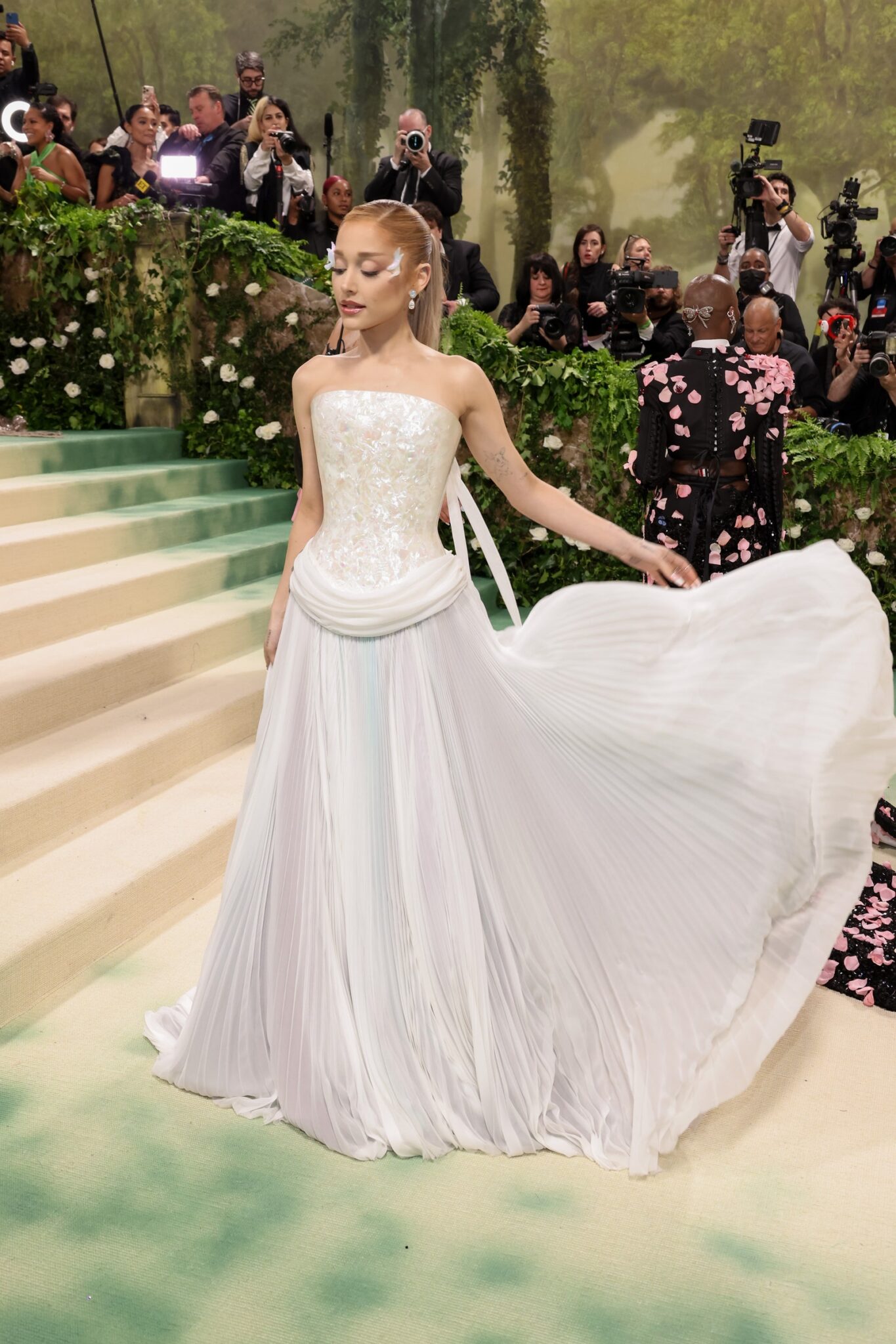 Ariana Grande Met Gala 2024: Her Look Is Glittery Glinda Glam - Fashnfly