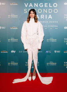 Benedetta Porcaroli Wore Schiaparelli To The ‘Vangelo Secondo Maria’ Milan Photocall
