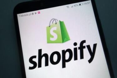 Shopify Falls on Surprise Loss, Hit From Logistics Unit Sale