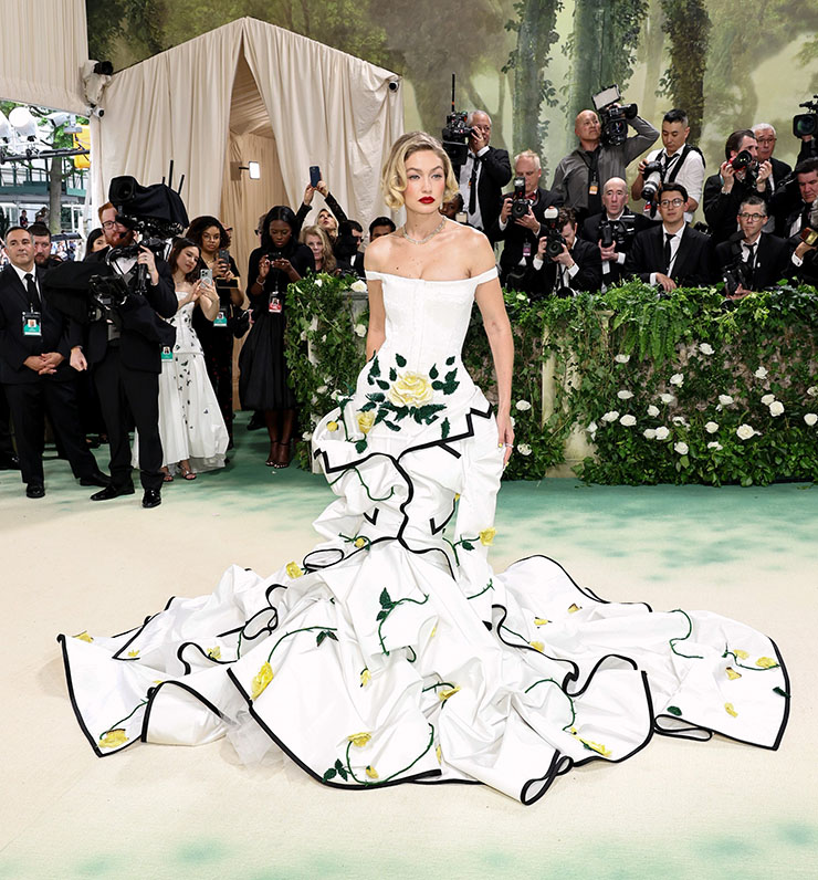 Gigi Hadid attends The 2024 Met Gala Celebrating "Sleeping Beauties: Reawakening Fashion"