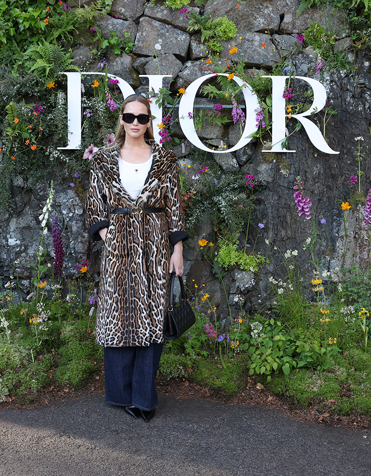 Jennifer Lawrence attends the Dior Cruise 2025 at Drummond Castle
