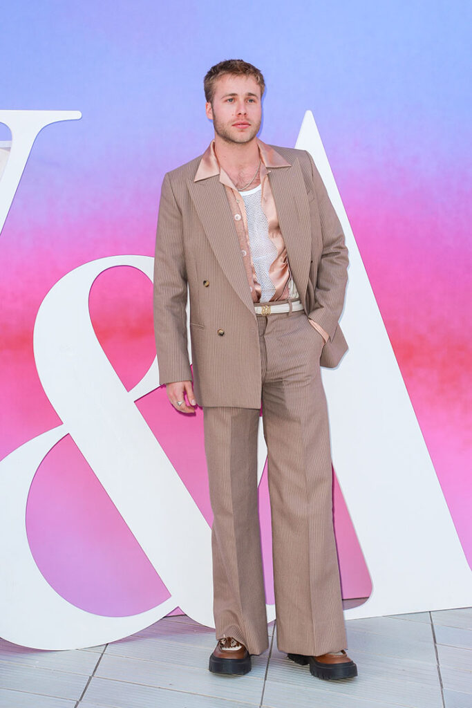 Ed McVey attends the V&A Summer Party 2024, celebrating the upcoming "Naomi: In Fashion" exhibition,
