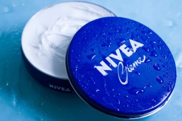 Beiersdorf Warns of Difficult Quarter Ahead in China