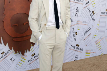 Jeremy Allen White Wore Calvin Klein Collection To 'The Bear' Season 3 Premiere