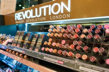 Revolution Beauty Expects Return to Growth by Year-End