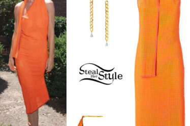 Katy Perry: Orange Dress and Sandals