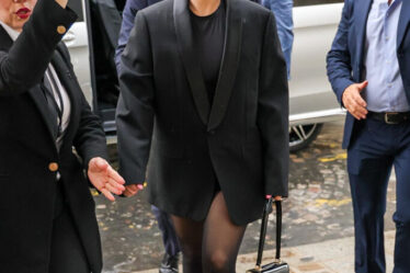 Lady Gaga: Parisian Chic dans Celine