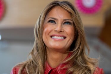 Melania Trump stuns in red at fundraiser in New York City