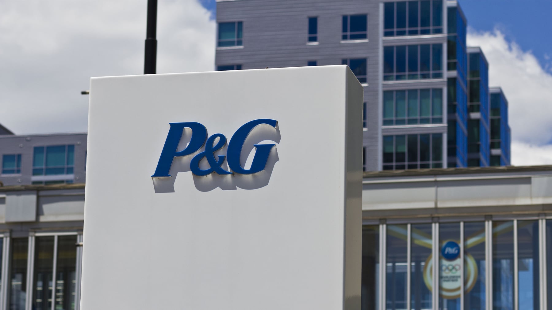 P&G Posts Surprise Sales Drop as Demand Slows Despite Price Controls