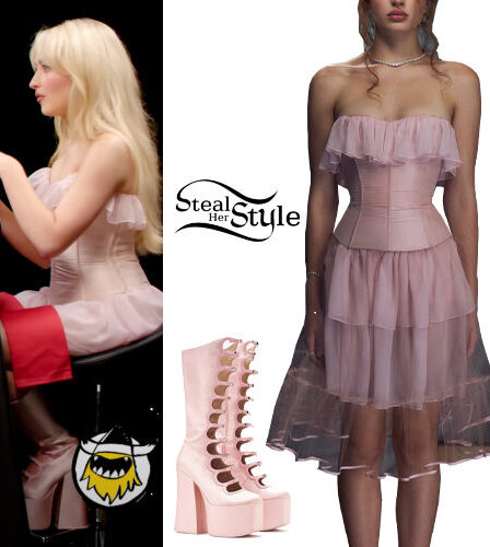 Sabrina Carpenter: Pink Dress and Boots