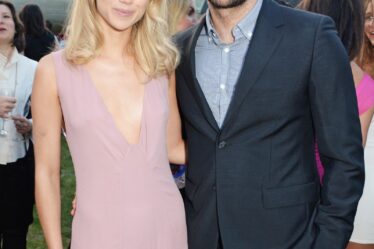 suki waterhouse bradley cooper