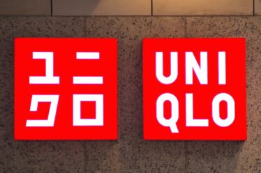 Uniqlo Owner Lifts Forecast Again as Weak Yen Powers Sales From Tourists