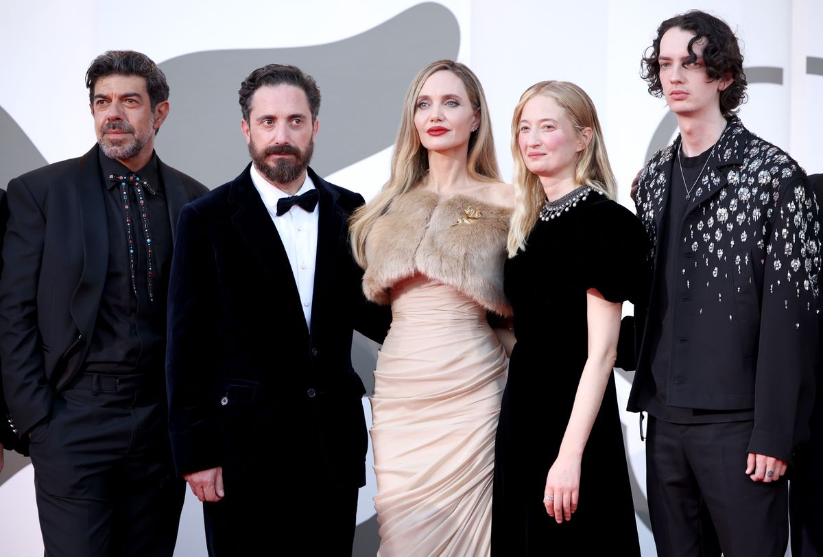 VENICE, ITALY - AUGUST 29: Pierfrancesco Favino, Pablo Larrai­n, Angelina Jolie, Alba Rohrwacher, and Kodi Smit-McPhee attend a red carpet for "Maria" during the 81st Venice International Film Festival on August 29, 2024 in Venice, Italy. (Photo by Daniele Venturelli/WireImage)