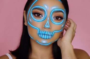 halloween makeup skeleton