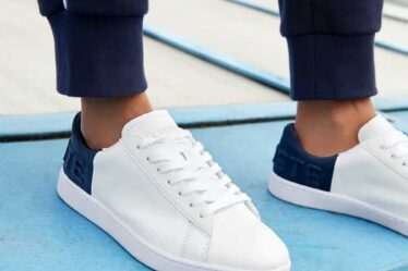 Carnaby Evo Lacoste men