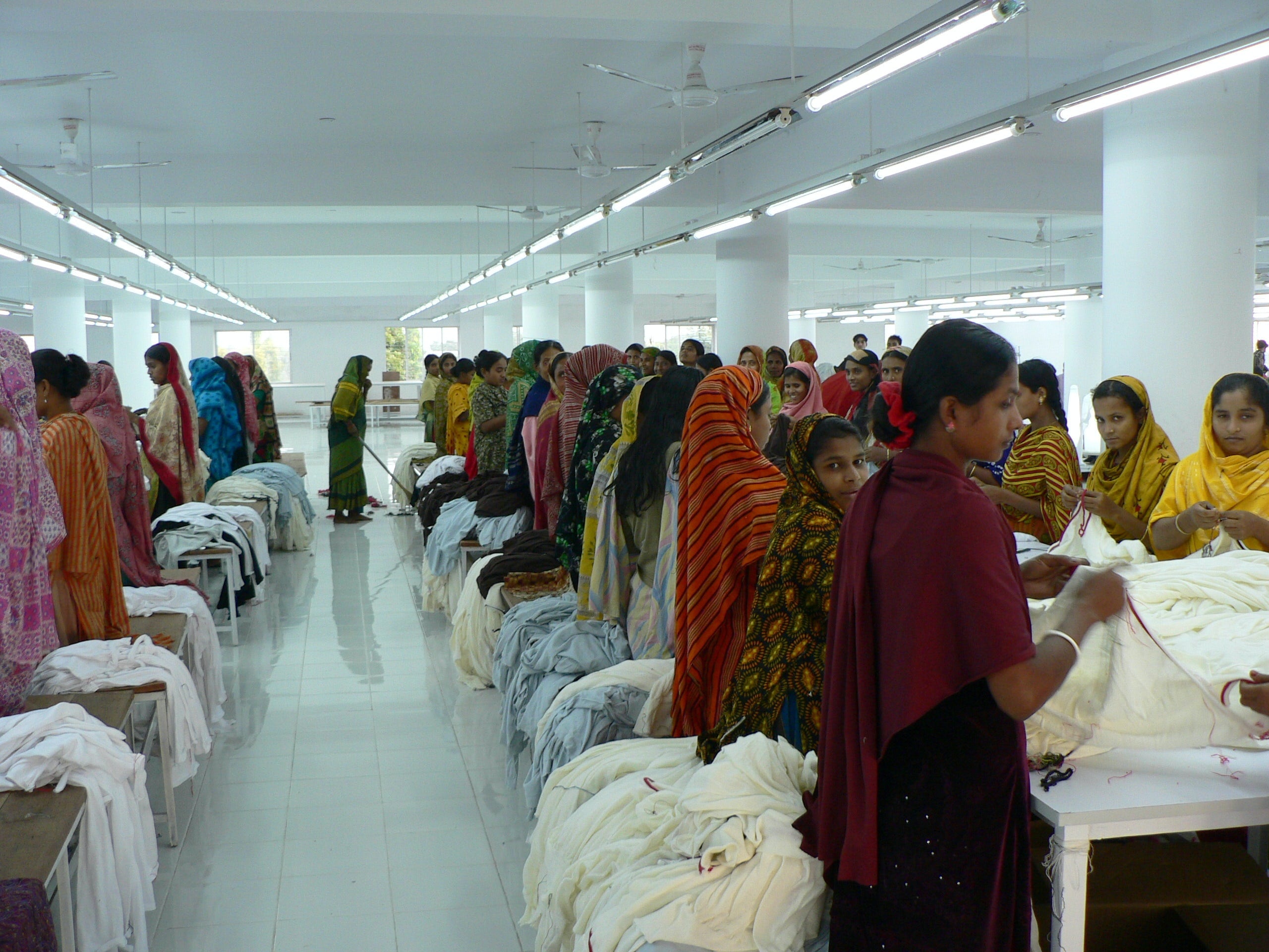 Bangladesh Garment Industry Short on Cotton as Floods Worsen Protest Backlog