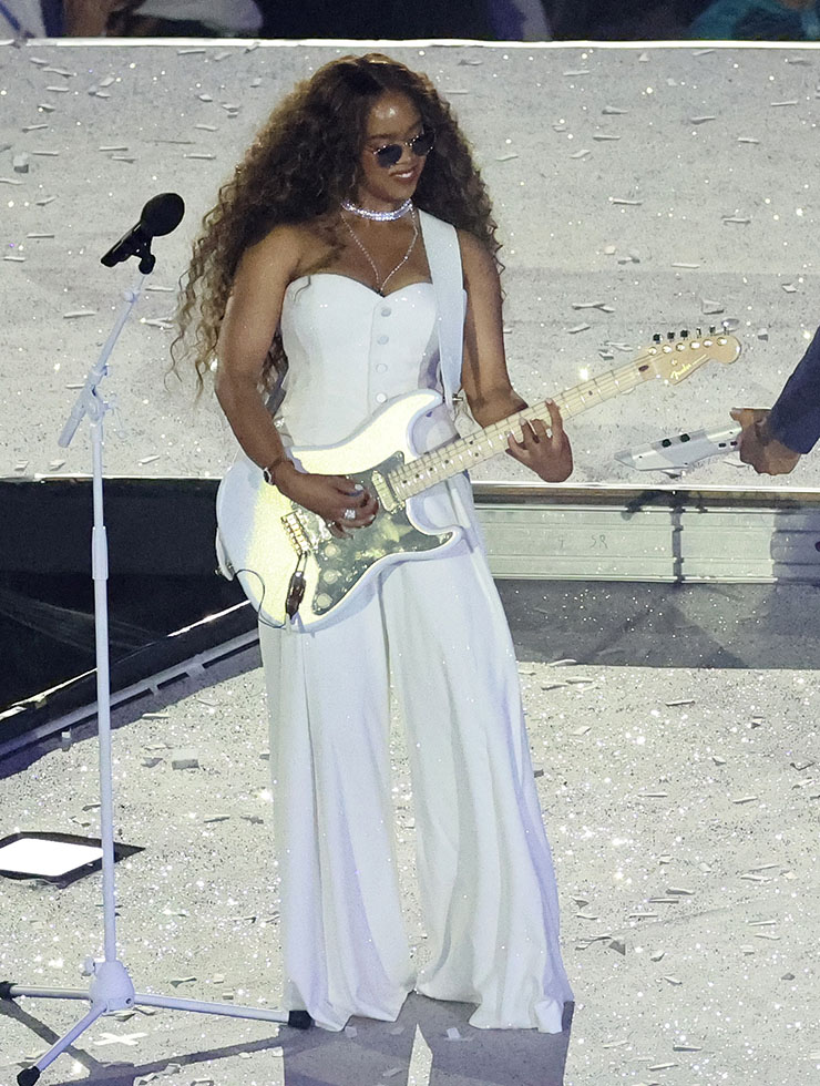 H.E.R performs during the closing ceremony of the Paris 2024 Olympic Games