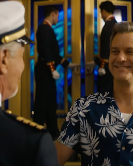 Joshua Jackson hawaiian shirt captain hat doors