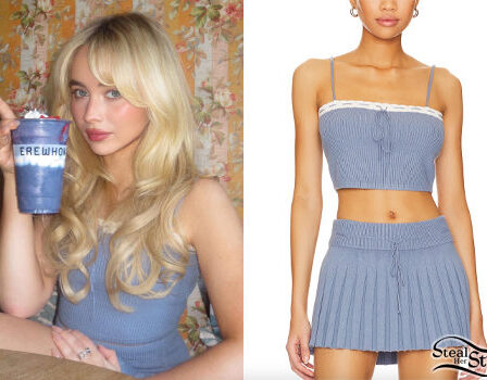 Sabrina Carpenter: Crop Top and Skirt