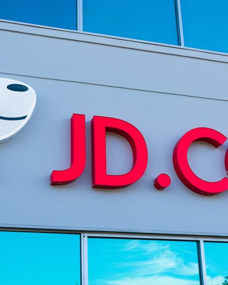 Walmart Sells $3.74 Billion JD.com Stake to Focus on Its Own China Operations