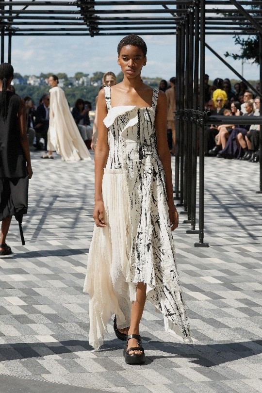 Jason Wu SS 25 New York Fashion Week 2024