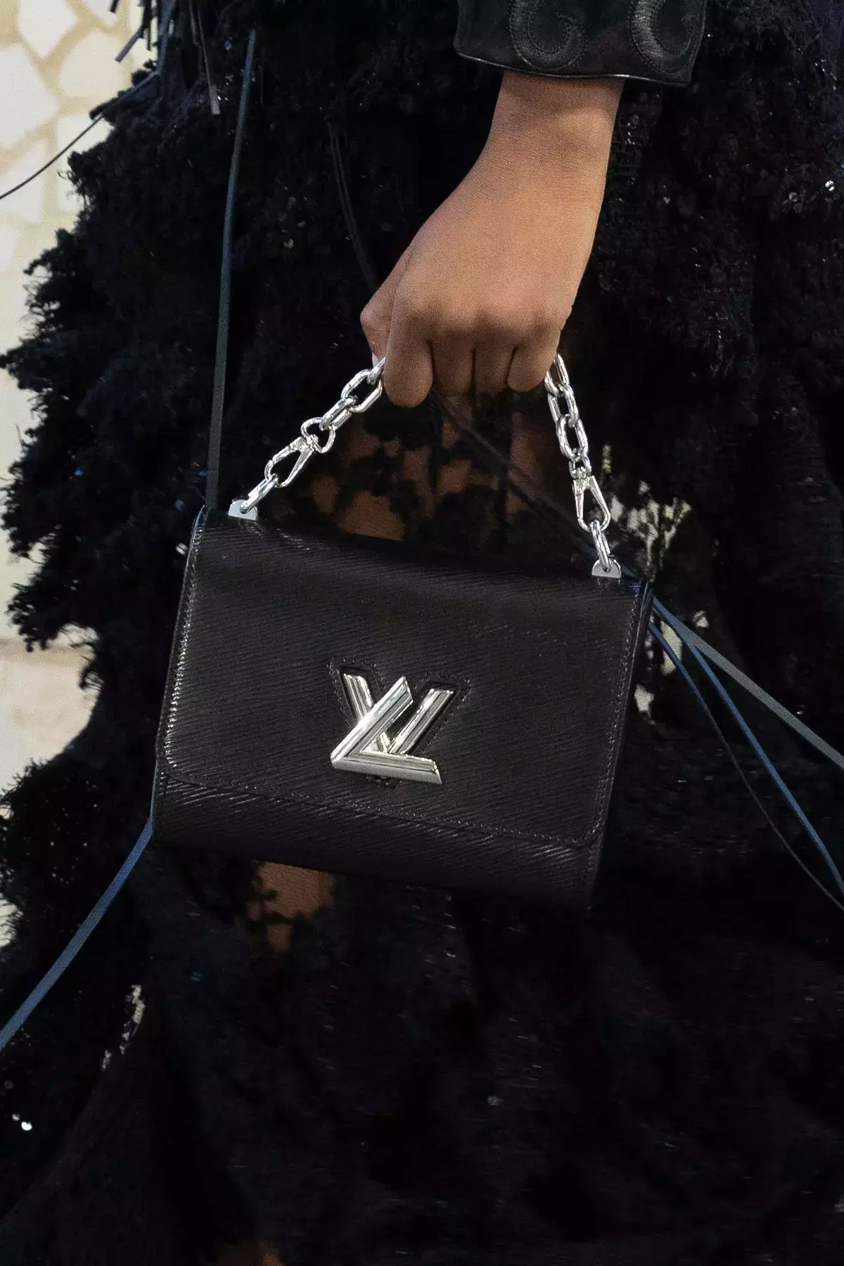 Louis Vuitton Heads to Barcelona for Cruise 16