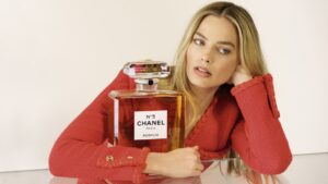 Chanel Announce Margot Robbie as the Face of Chanel No.5