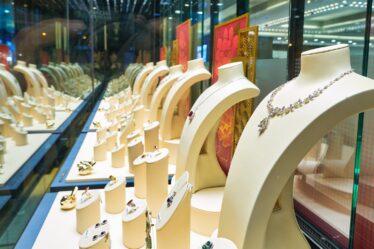 Chow Tai Fook Jewellery Group Hires Gabriela Ferreira to Lead Global Push