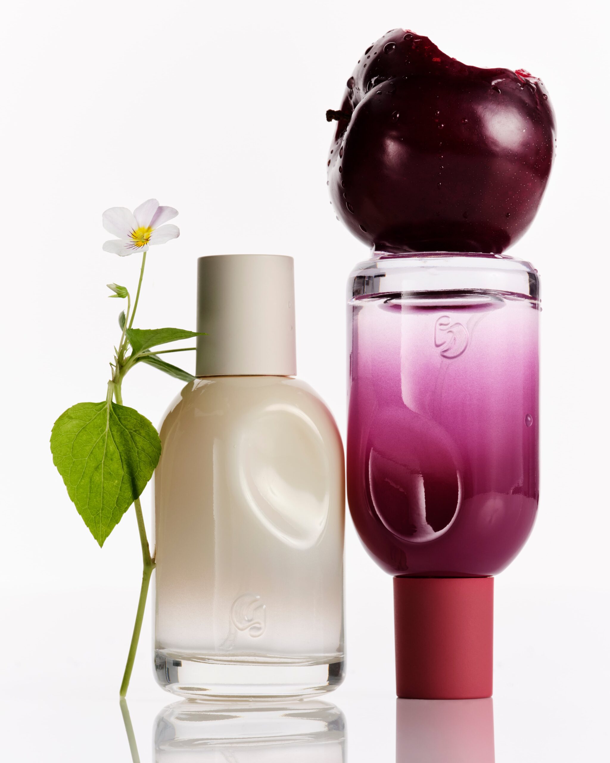 Glossier Unveils Two New Fragrances