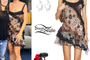 Katy Perry: Printed Mini Dress, Flower Sandals