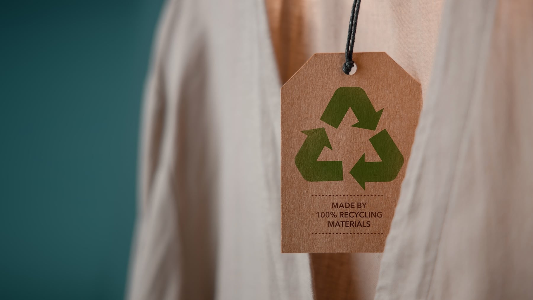 UK Warns 17 Fashion Brands on Greenwashing