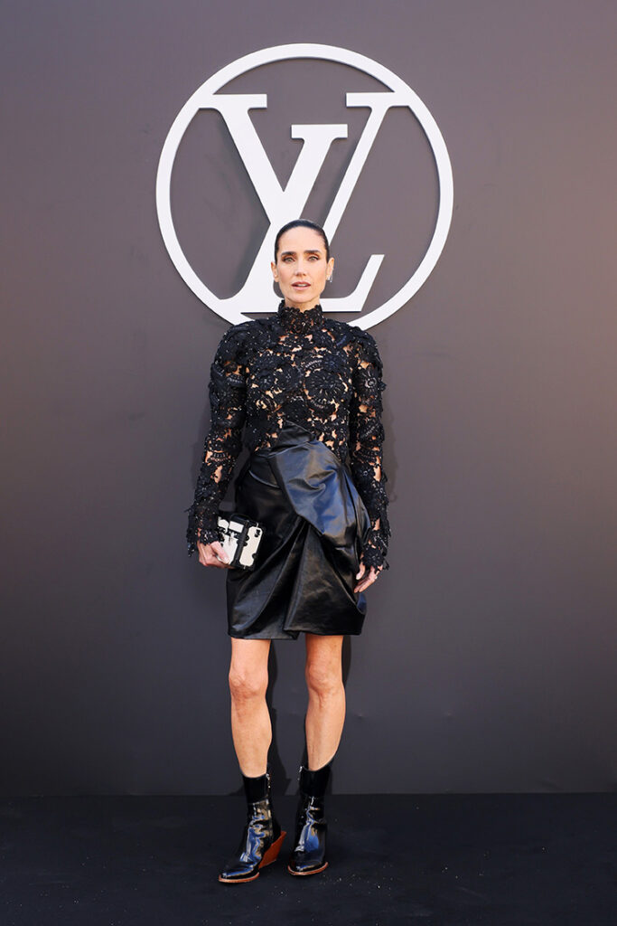 Jennifer Connelly attends the Louis Vuitton Paris Womenswear Spring-Summer 2025 show 