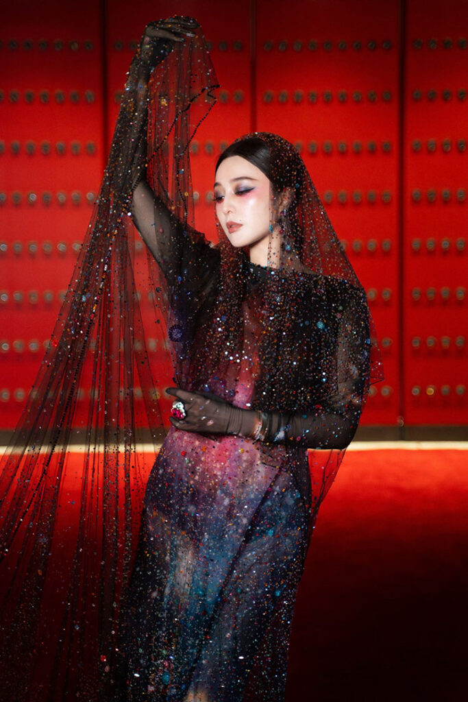 Fan Bingbing Wore Robert Wun To The Centrestage Elites Grand Opening Show