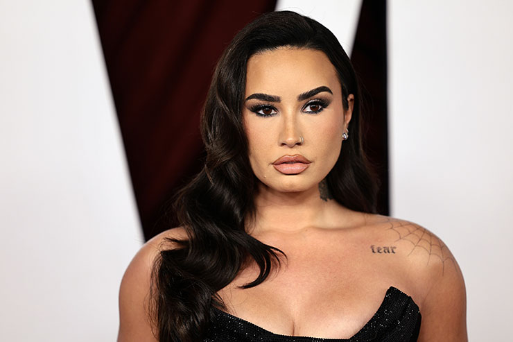 Demi Lovato attends Glamour Women of the Year 